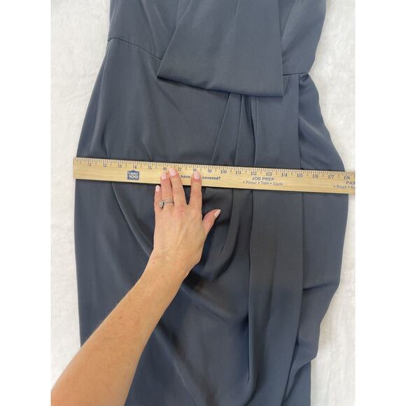 Shona Joy Revolve Core Knot Dress Size 4 Gray Draped Halter Tulip Hem Runs Small - Picture 13 of 16